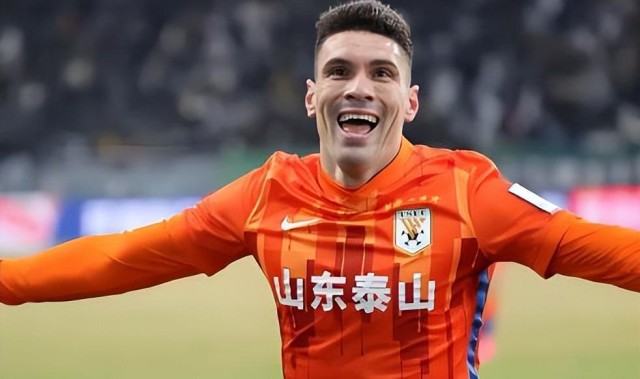 熊猫体育分部-鲁能1月26日冬训迎来久违的外援，能力已得到认可，值得期待