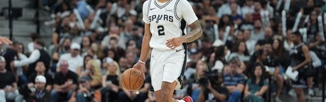就在今天，老大不在，20岁哈珀爆发，创造80年NBA独一无二的纪录|开拓者|圣安东尼奥马刺队|波特兰开拓者队|德尼·阿夫迪亚|斯库特·亨德森_新浪体育_新浪新闻